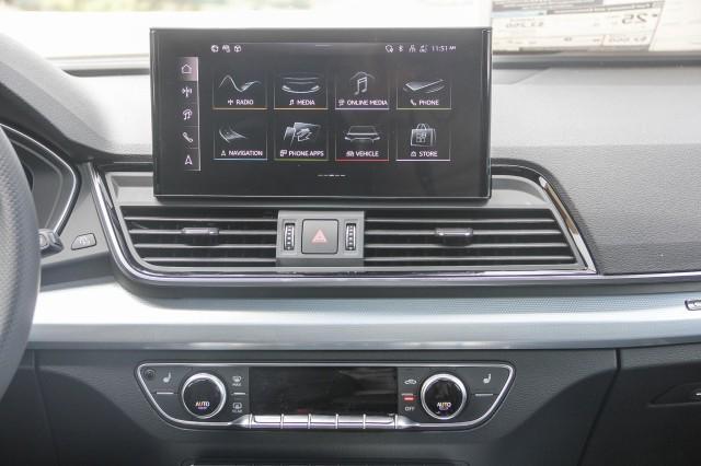 new 2025 Audi Q5 car, priced at $60,640