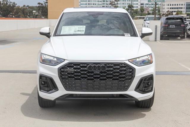 new 2025 Audi Q5 car, priced at $60,640