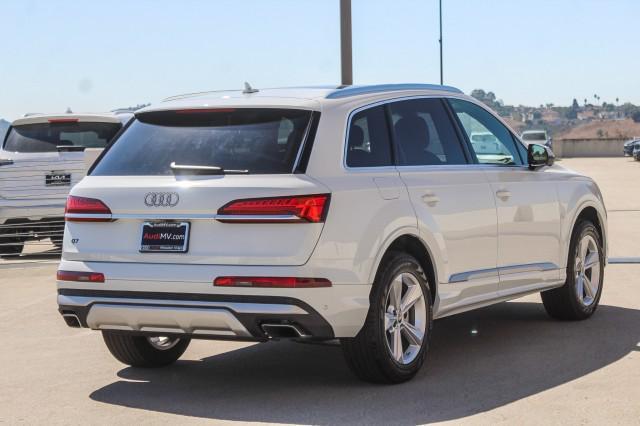 new 2025 Audi Q7 car, priced at $64,775