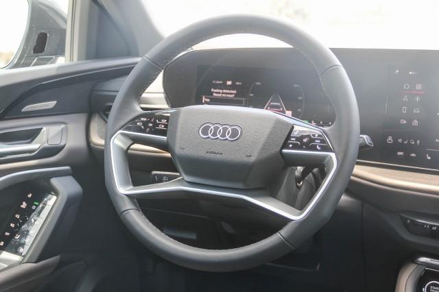 new 2025 Audi Q5 car, priced at $60,960