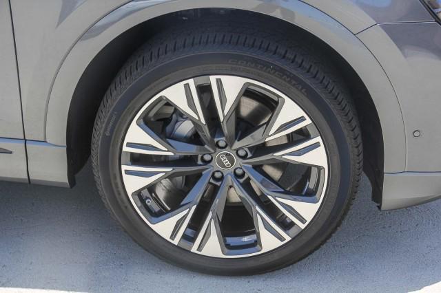 new 2025 Audi Q8 car, priced at $84,925