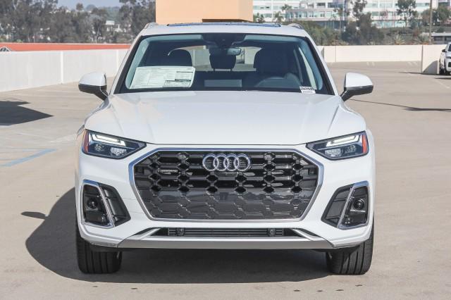 new 2025 Audi Q5 car, priced at $58,785