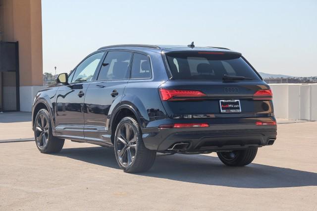 new 2025 Audi Q7 car, priced at $76,770