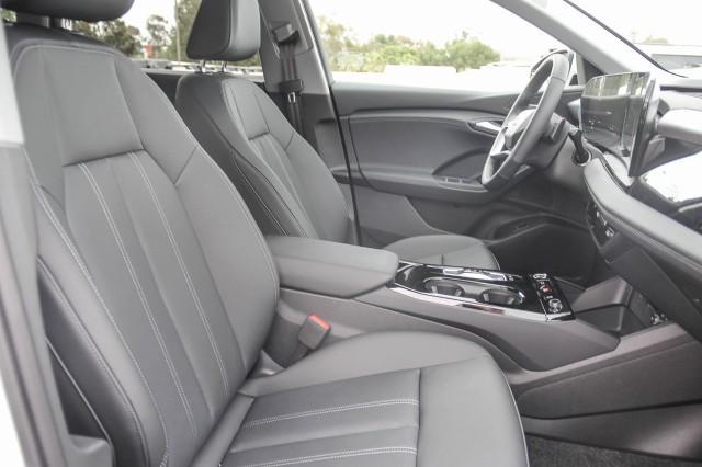 new 2025 Audi Q6 e-tron car, priced at $73,875