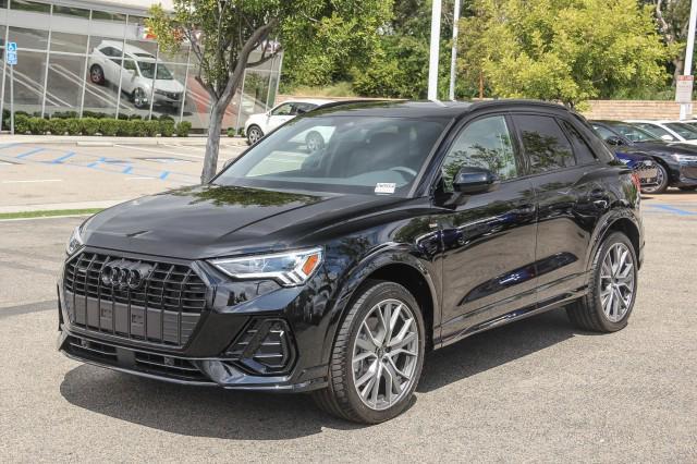 new 2025 Audi Q3 car, priced at $47,585
