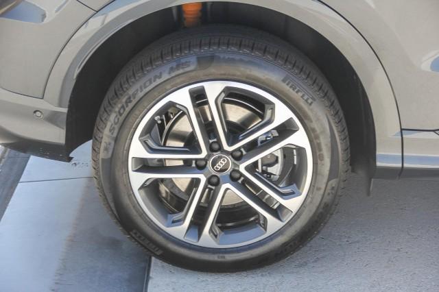 new 2025 Audi Q5 car, priced at $59,490