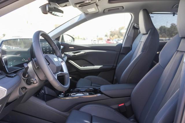 new 2025 Audi Q6 e-tron car, priced at $75,500