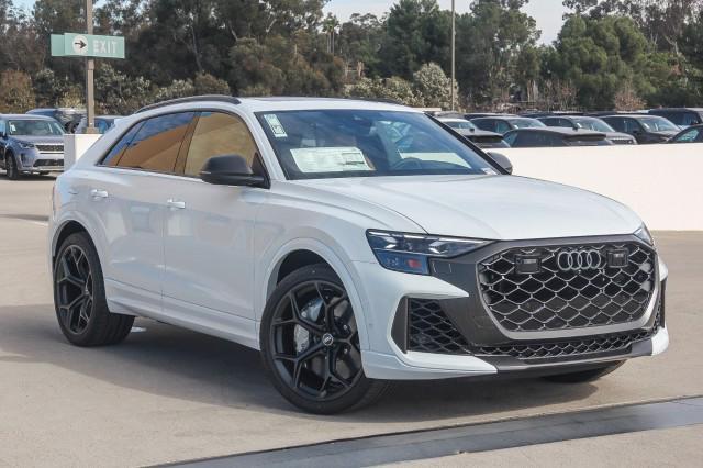 new 2025 Audi RS Q8 car, priced at $151,140