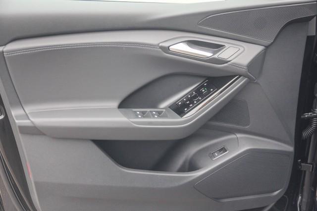 new 2025 Audi Q6 e-tron car, priced at $70,335
