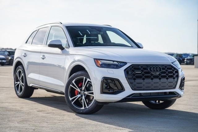 new 2025 Audi Q5 car, priced at $62,555