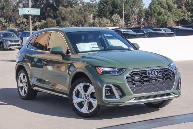 new 2025 Audi Q5 car, priced at $59,645