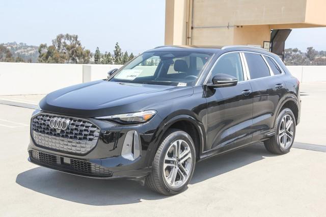 new 2025 Audi Q5 car, priced at $57,950