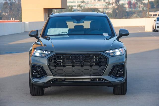 new 2025 Audi Q5 car, priced at $72,560