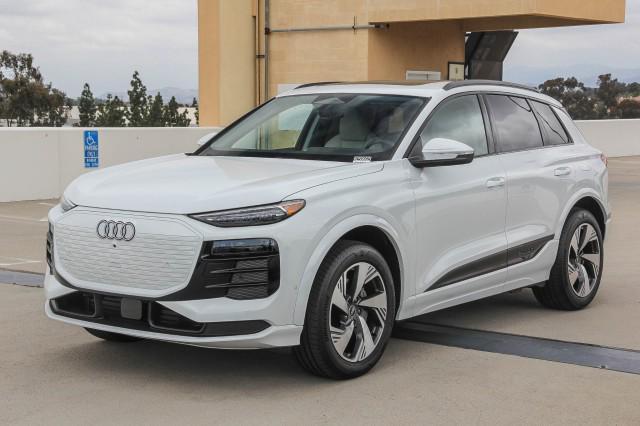 new 2025 Audi Q6 e-tron car, priced at $75,085