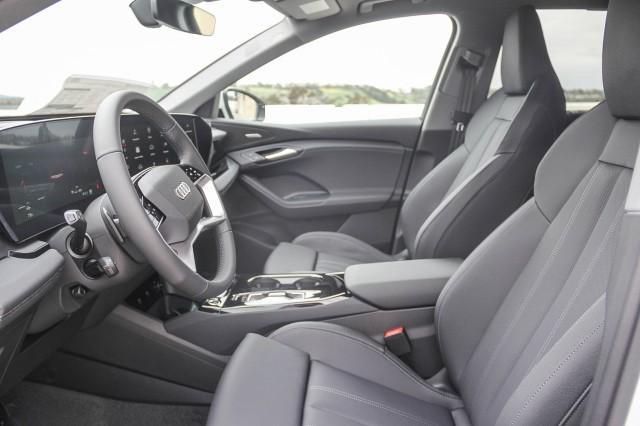 new 2025 Audi Q6 e-tron car, priced at $75,500