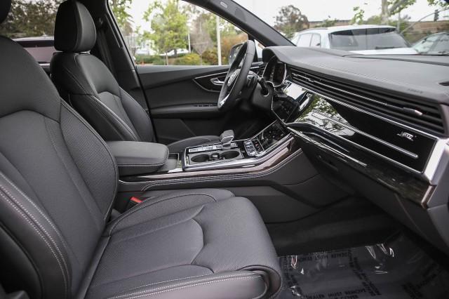 new 2025 Audi Q7 car, priced at $84,260