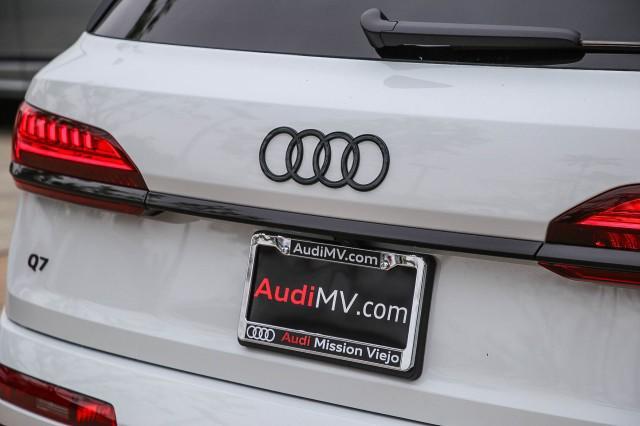new 2025 Audi Q7 car, priced at $84,260