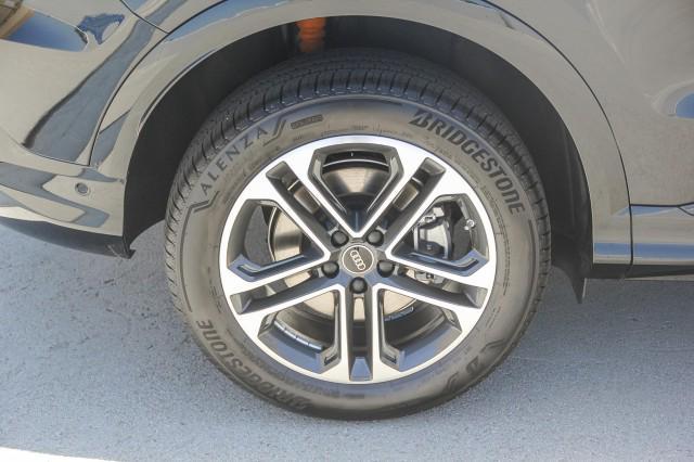 new 2025 Audi Q5 car, priced at $58,085