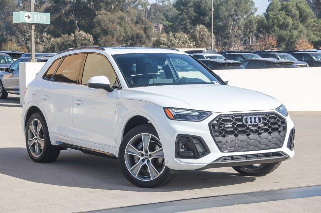 new 2025 Audi Q5 car, priced at $54,200