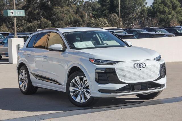 new 2025 Audi Q6 e-tron car, priced at $70,660