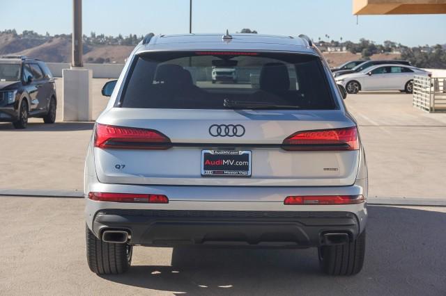 new 2025 Audi Q7 car, priced at $74,410