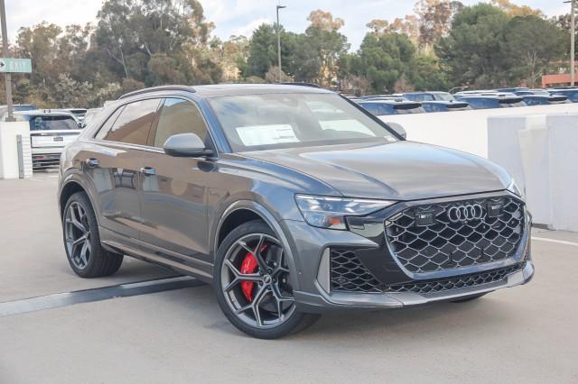 new 2025 Audi RS Q8 car, priced at $150,500