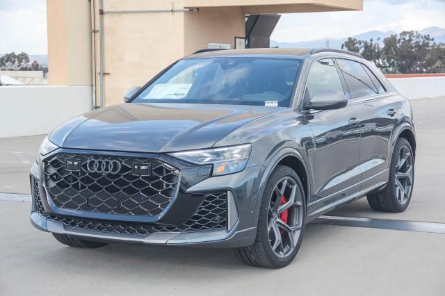 new 2025 Audi RS Q8 car, priced at $150,500