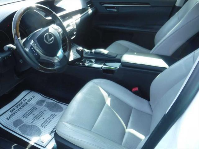 used 2014 Lexus ES 350 car, priced at $15,688
