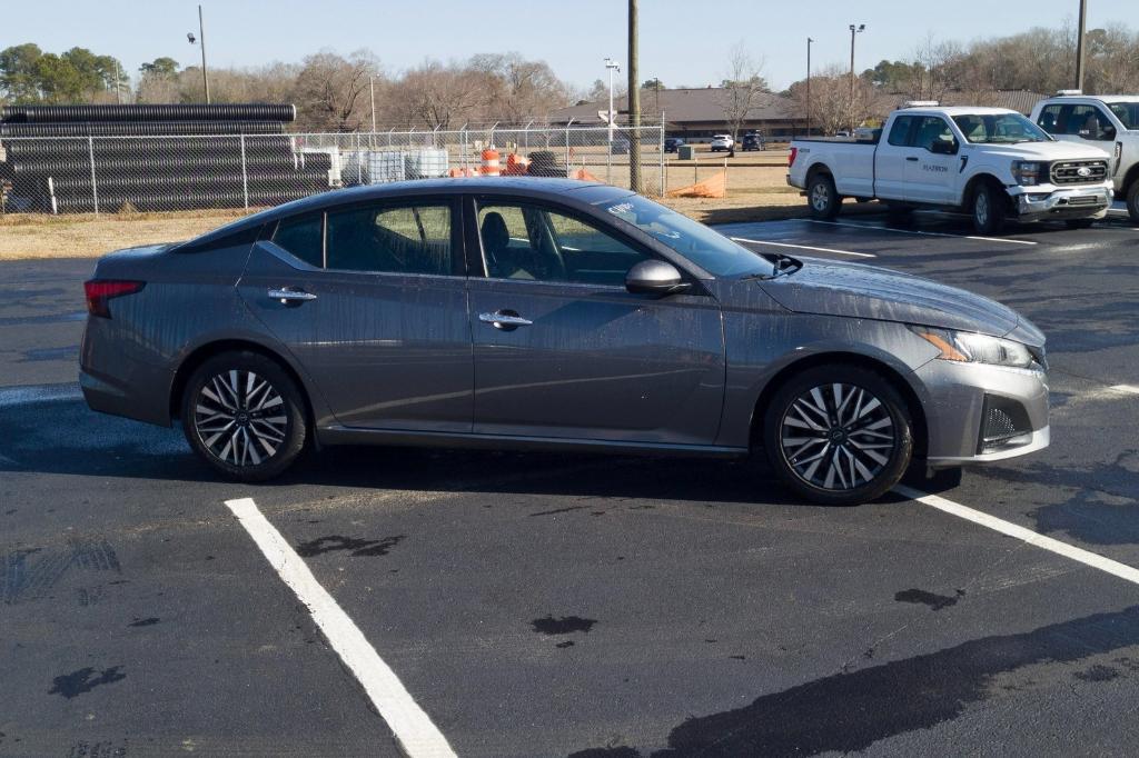 used 2023 Nissan Altima car, priced at $18,420