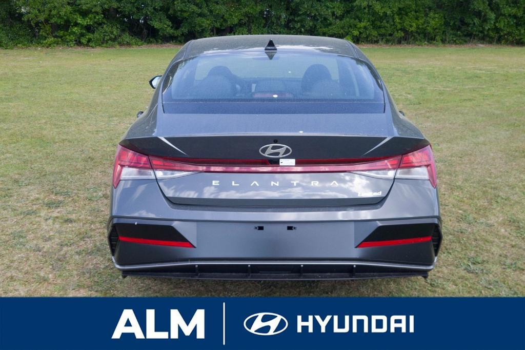 new 2025 Hyundai Elantra car, priced at $28,595