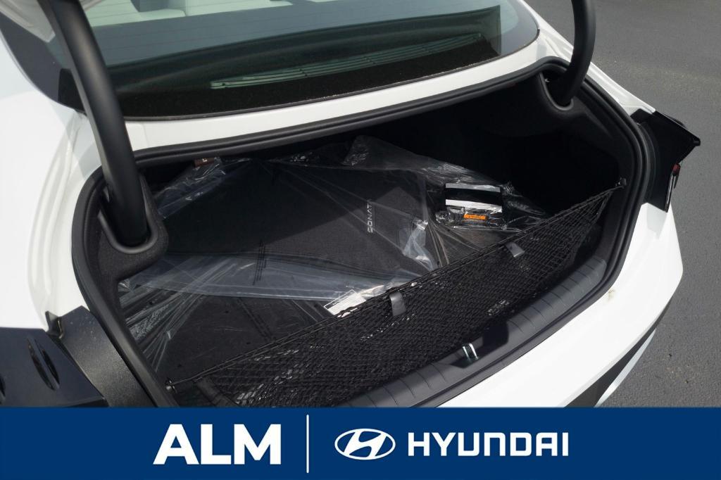 new 2025 Hyundai Sonata car, priced at $29,105