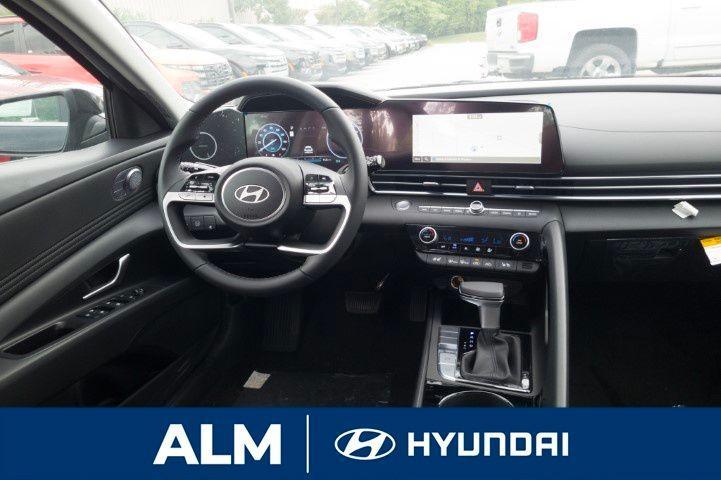 new 2025 Hyundai ELANTRA HEV car, priced at $31,680