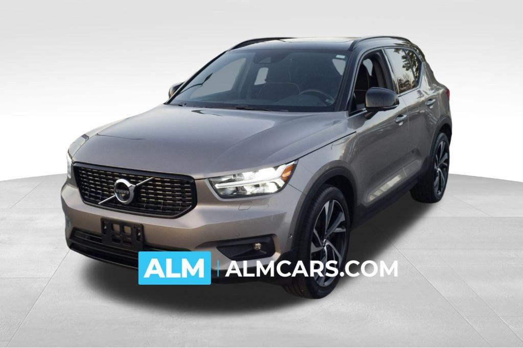 used 2022 Volvo XC40 car, priced at $24,420