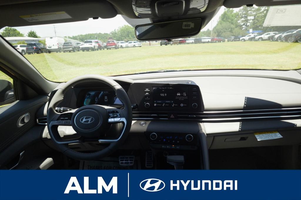new 2025 Hyundai Elantra car, priced at $25,535