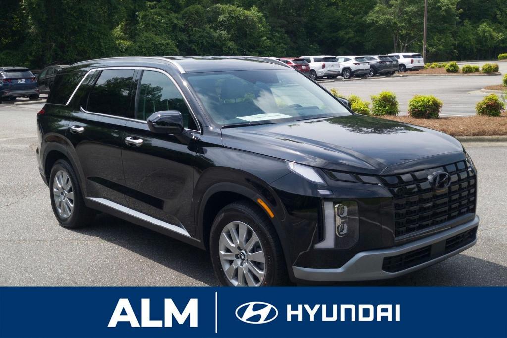 new 2025 Hyundai Palisade car, priced at $42,270