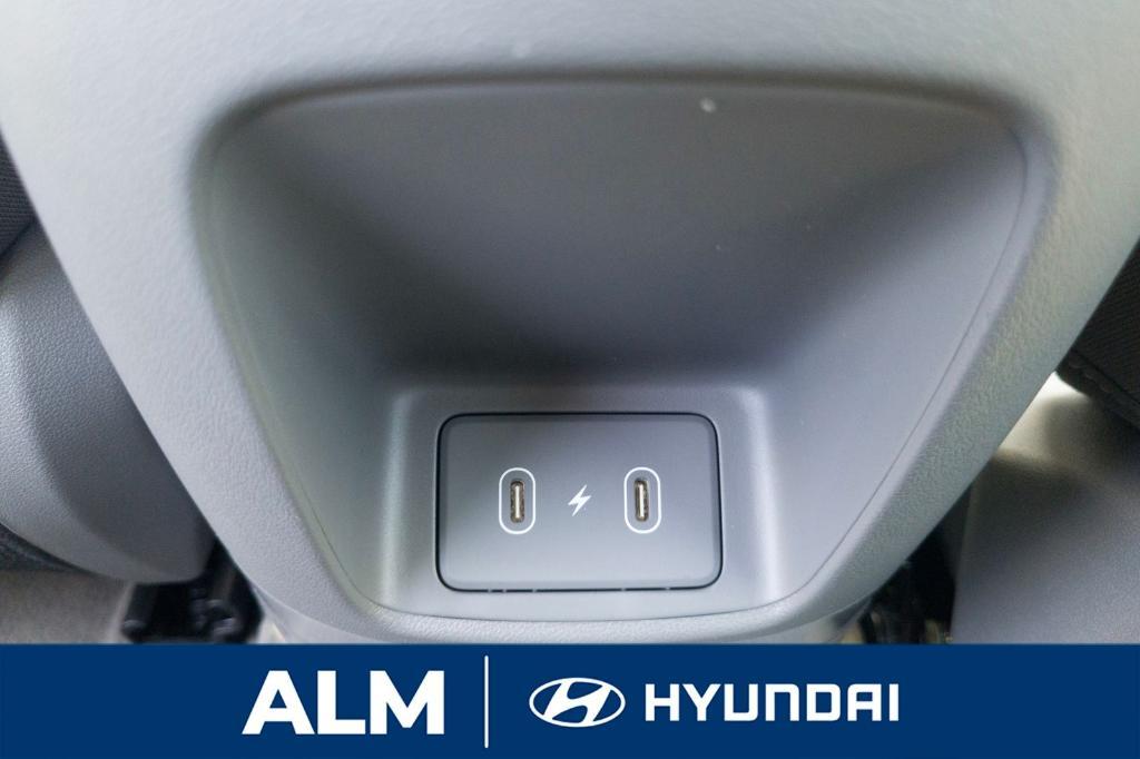 new 2025 Hyundai Elantra car, priced at $25,000