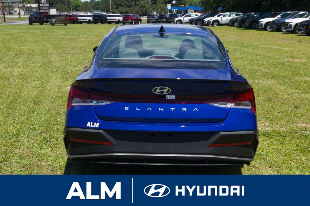new 2025 Hyundai Elantra car, priced at $25,000