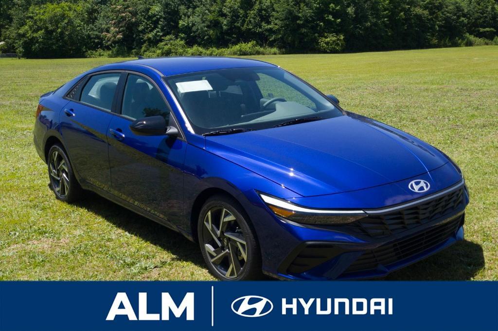 new 2025 Hyundai Elantra car, priced at $25,000