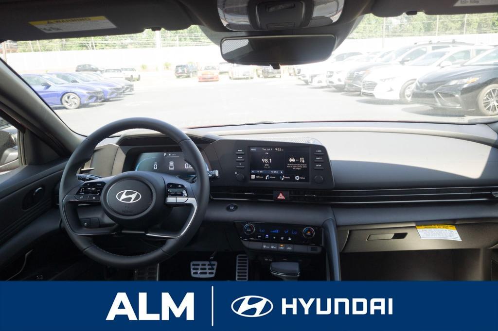 new 2025 Hyundai Elantra car, priced at $25,570