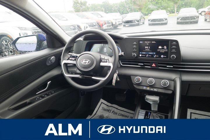 new 2025 Hyundai Elantra car, priced at $23,915