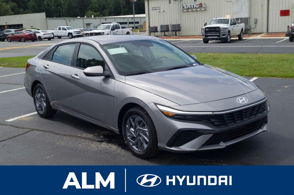 new 2025 Hyundai ELANTRA HEV car, priced at $27,330