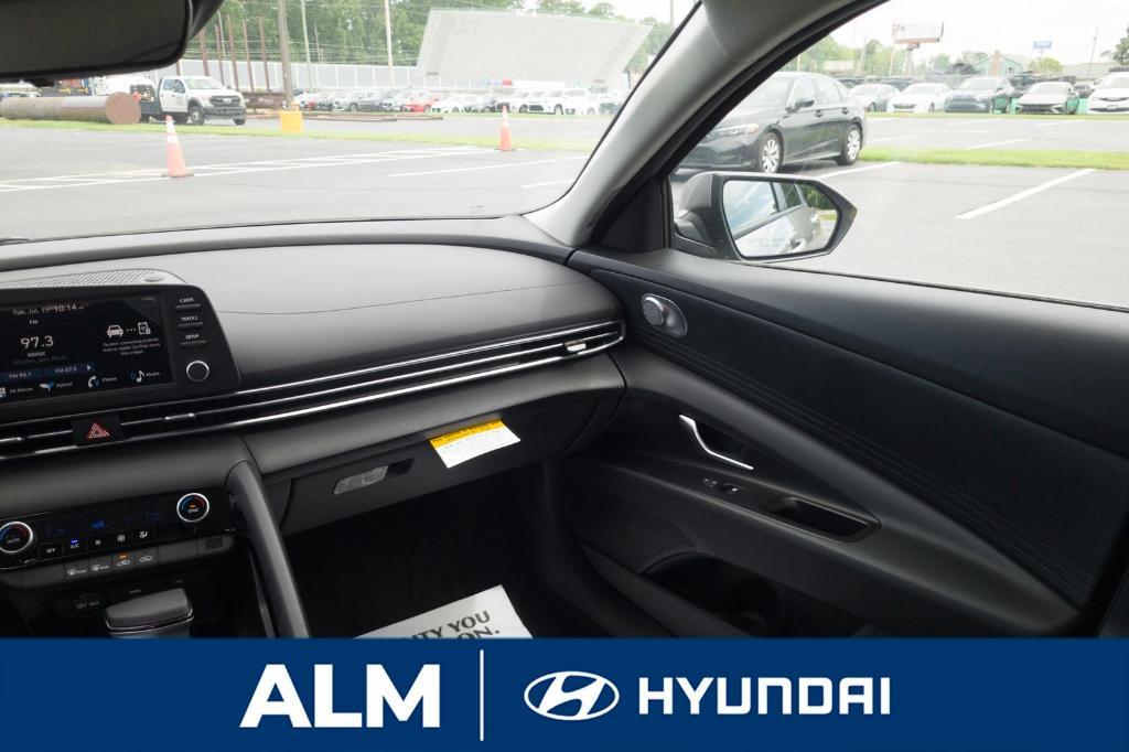 new 2025 Hyundai ELANTRA HEV car, priced at $27,330