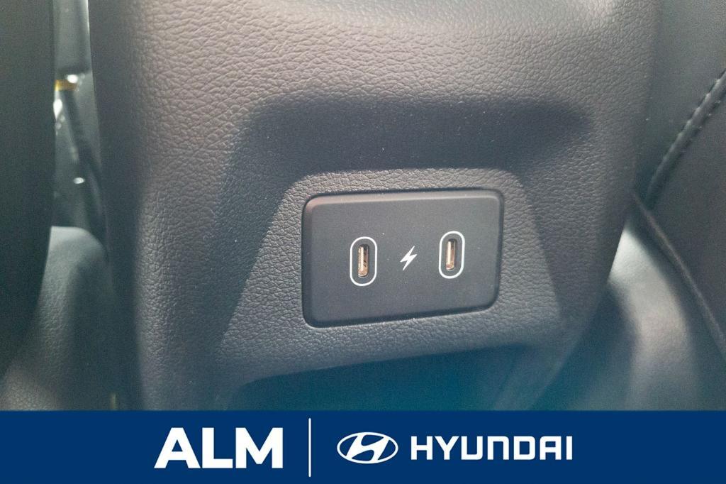 new 2025 Hyundai Venue car, priced at $26,040
