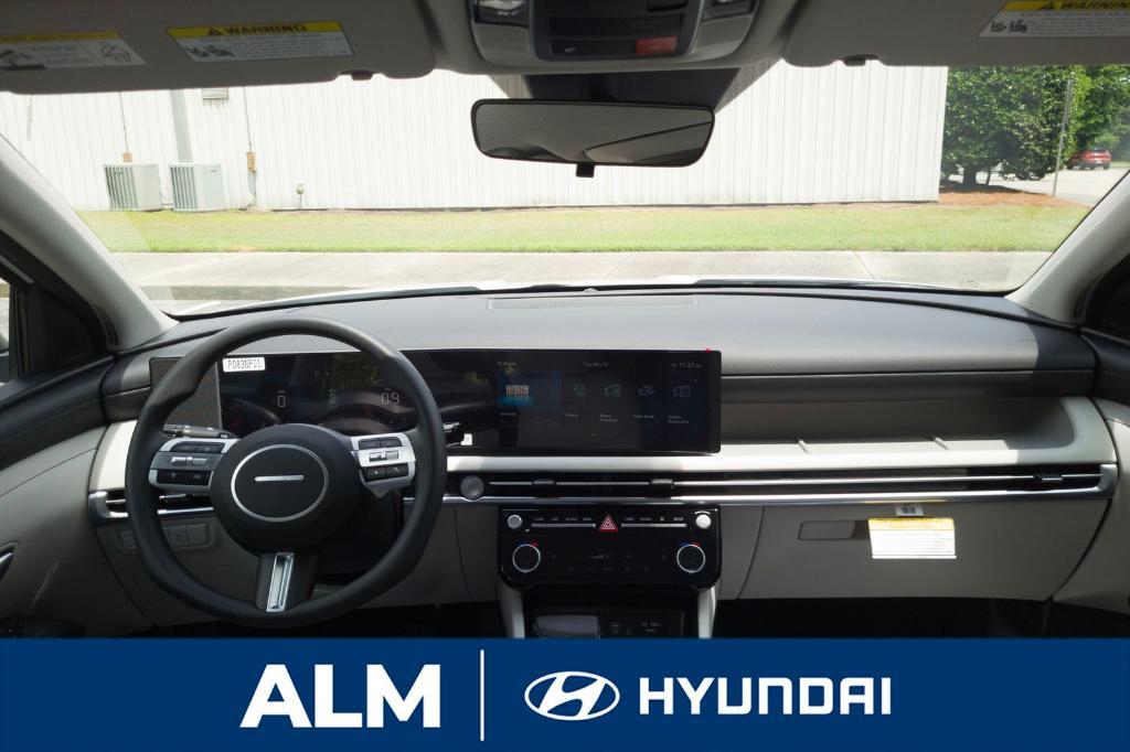 new 2025 Hyundai Tucson car, priced at $33,060