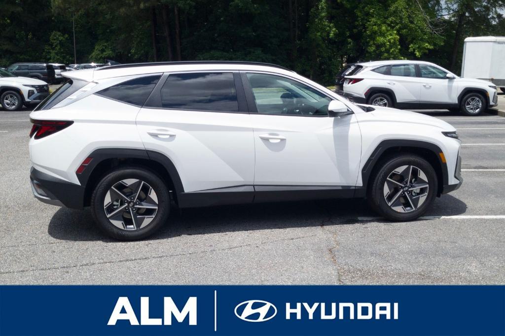 new 2025 Hyundai Tucson car, priced at $33,060