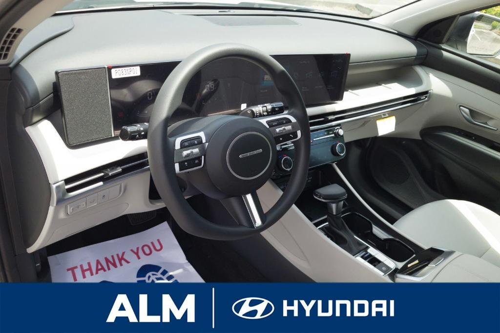 new 2025 Hyundai Tucson car, priced at $33,060