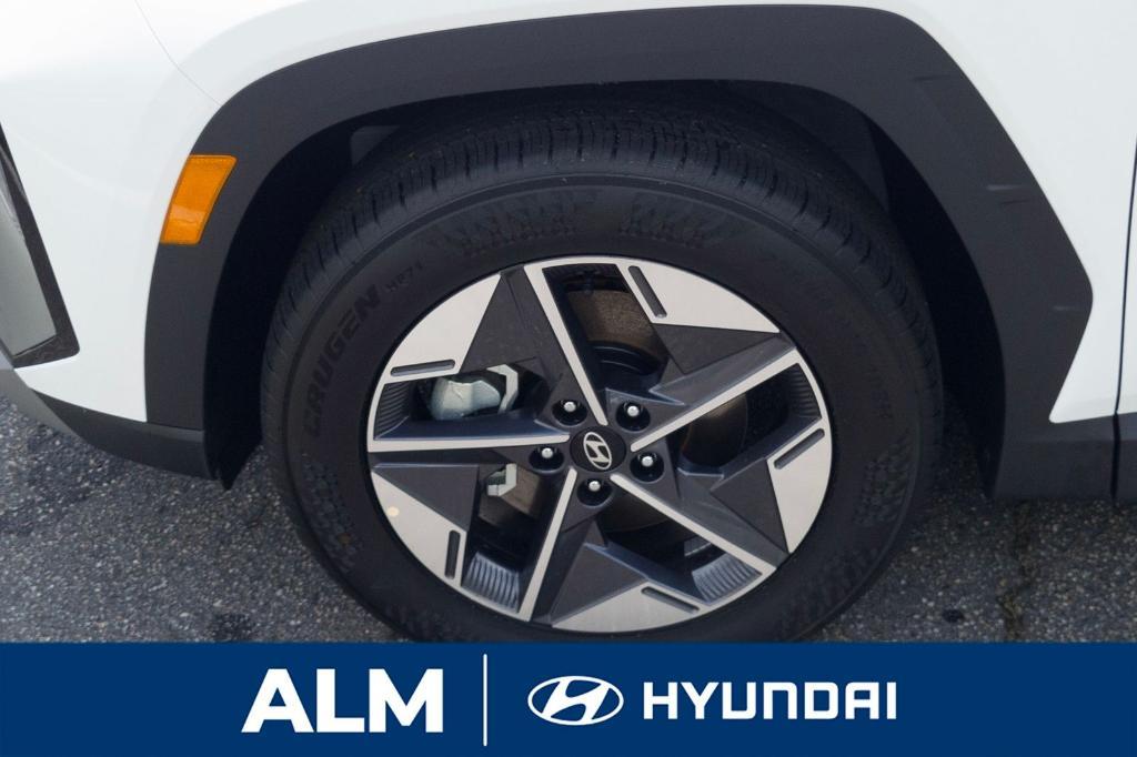 new 2025 Hyundai Tucson car, priced at $33,060