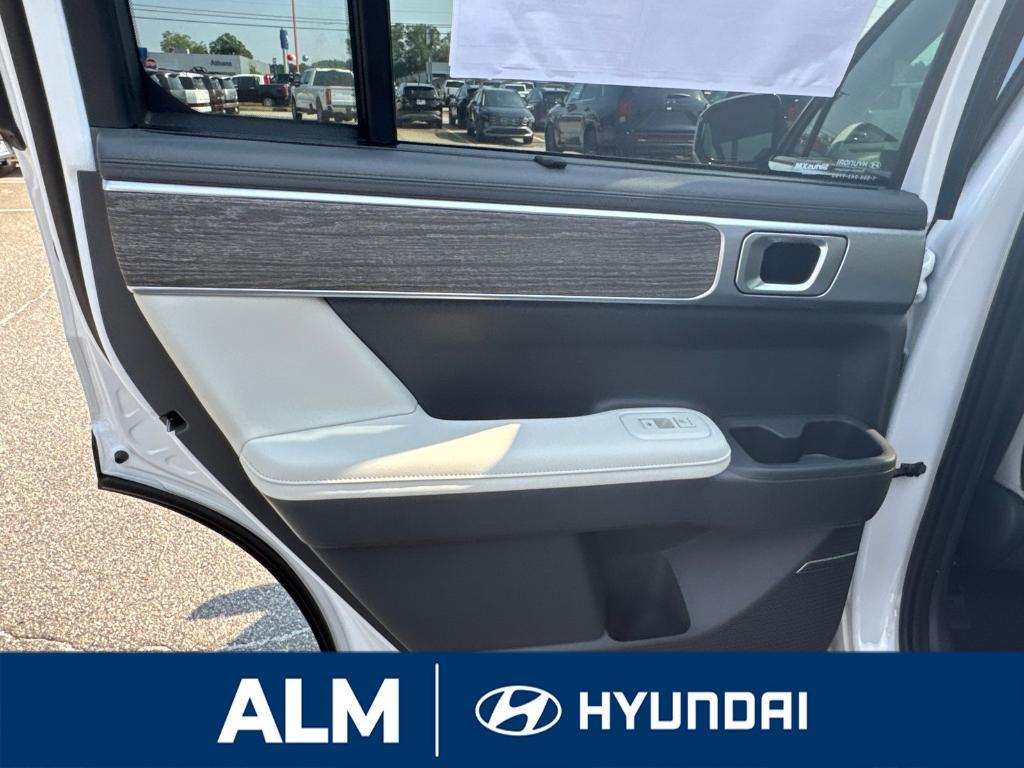 new 2025 Hyundai SANTA FE HEV car, priced at $50,759