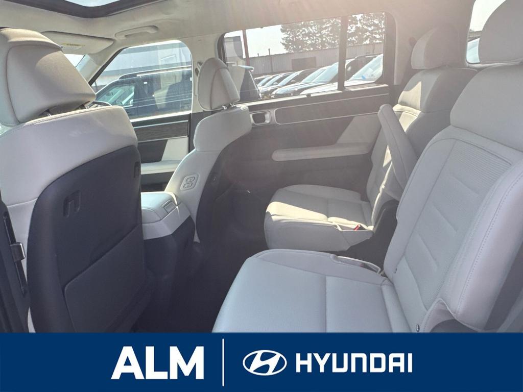 new 2025 Hyundai SANTA FE HEV car, priced at $50,759