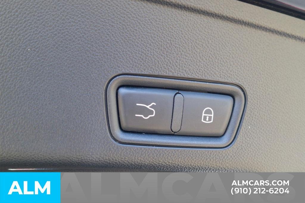 used 2023 Maserati Grecale car, priced at $31,920